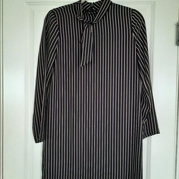 Ali &‎ Jay Striped Mini Shift Dress size S - Picture 1 of 8